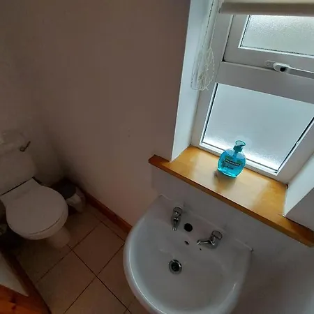 Σπίτι διακοπών 3 Bed Semi-detached House In A Quite Estate
