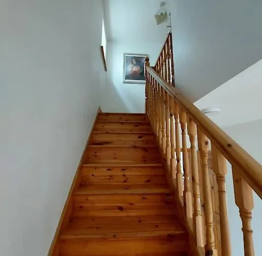 3 Bed Semi-detached House In A Quite Estate Casa de Férias