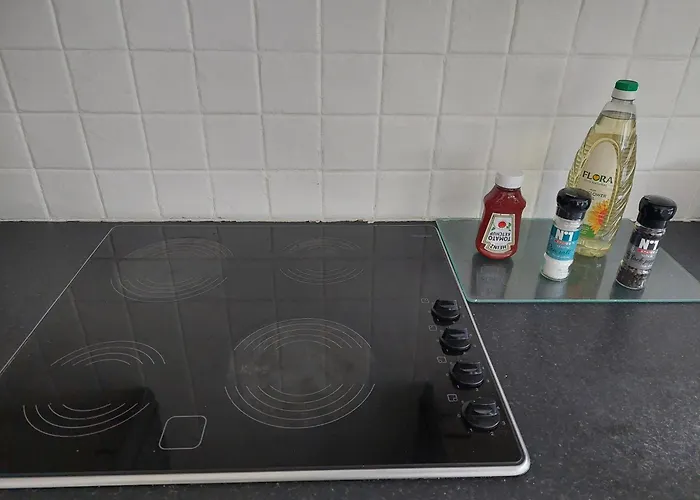 3 Bed Semi-detached House In A Quite Estate Casa de Férias Bruff